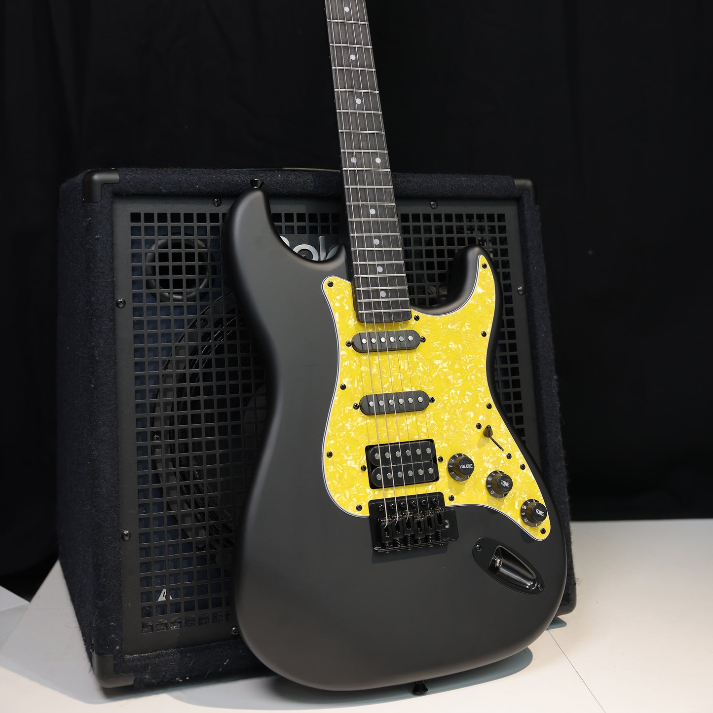(Mother's Day Gift)WINZZ Solid Poplar Wood Electric Guitar - 39-Inch Beginner-Friendly Design, Perfect for Practice and Performance