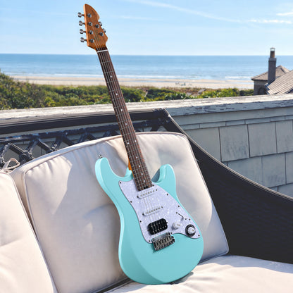 Guitarra eléctrica WINZZ Gravity Series-WGS100 de cuerpo de aliso macizo con mástil de arce tostado, pastillas HSS, diapasón de palisandro, cuerdas D'Addario EXL120 y mini trémolo de doble bloqueo.