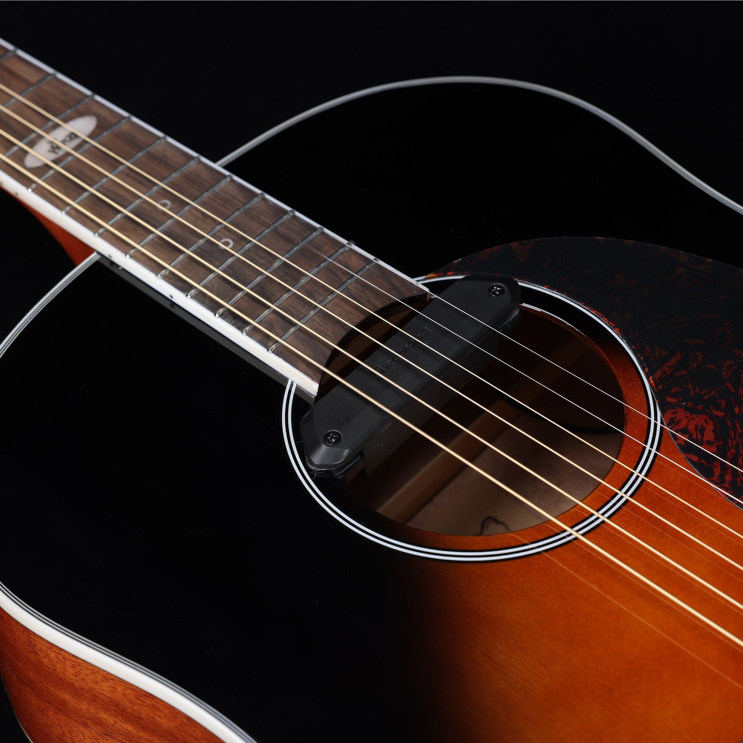 WINZZ AFM16E-SD Slope Shoulder Dreadnought Acoustic Guitar - Solid Spruce Top, Retro EQ, Rich Tone for Performers